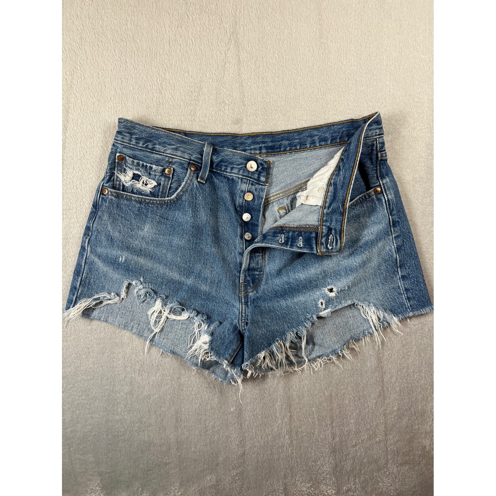 Levis Premium 501 Original Cut Off Denim Shorts Medium Wash Blue W32 Distressed